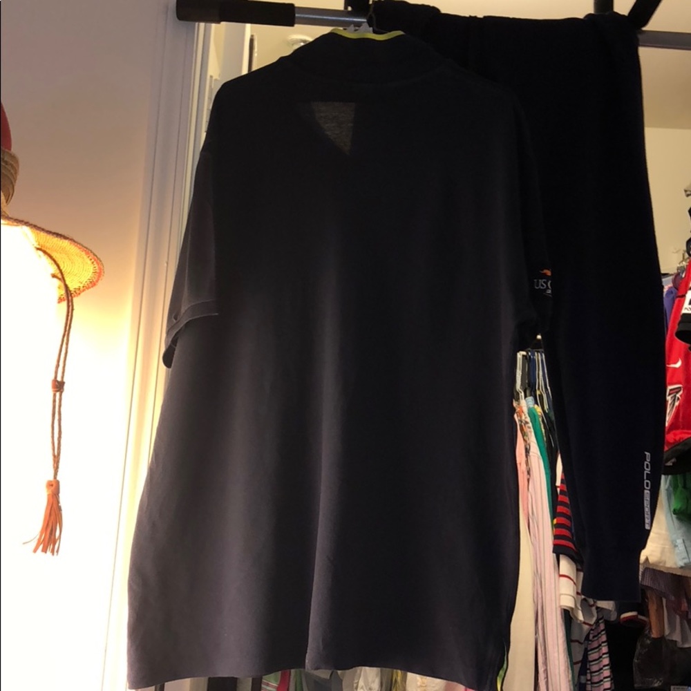 👕 - Picture 2 of 6